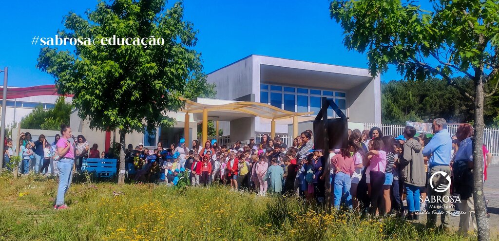 Jardim dos Polinizadores marca compromisso com a educação ambiental