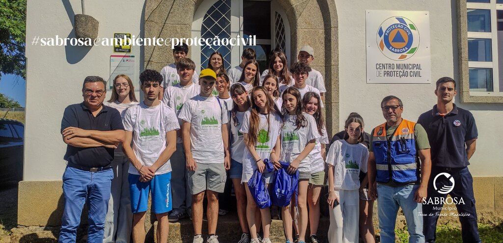 Jovens voluntários deram hoje início ao programa “Proteção Civil Somos Todos Nós” em Sabrosa