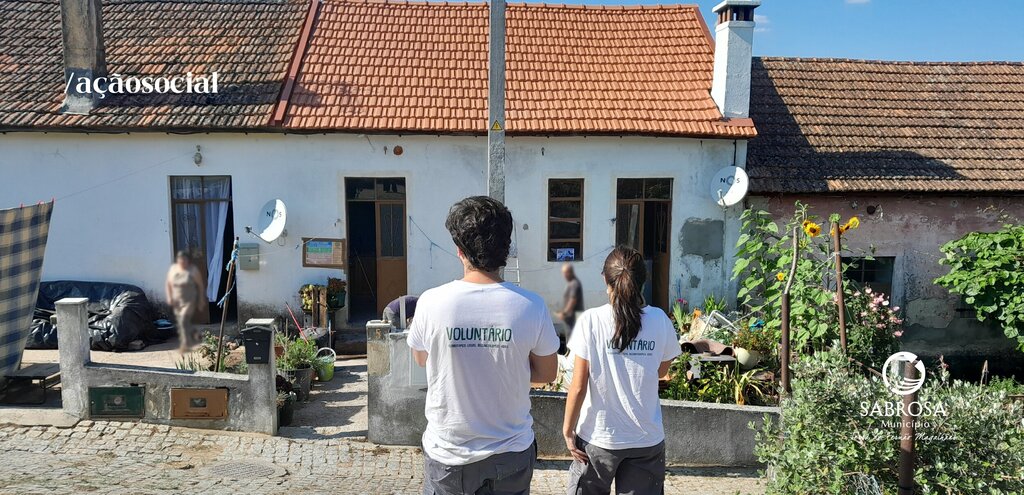 CAMP IN SABROSA 2025 - Jovens voluntários dão nova vida a casas degradadas no concelho