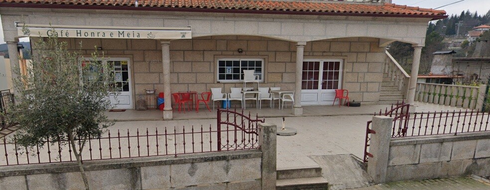 Café Honra e Meia